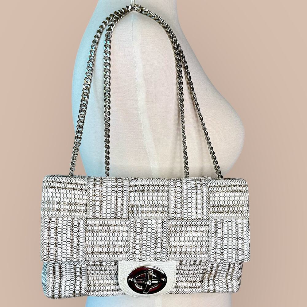 Alma Tonutti Italy Leather Fabric Purse Bag Silver Chain Strap Woven White Tan